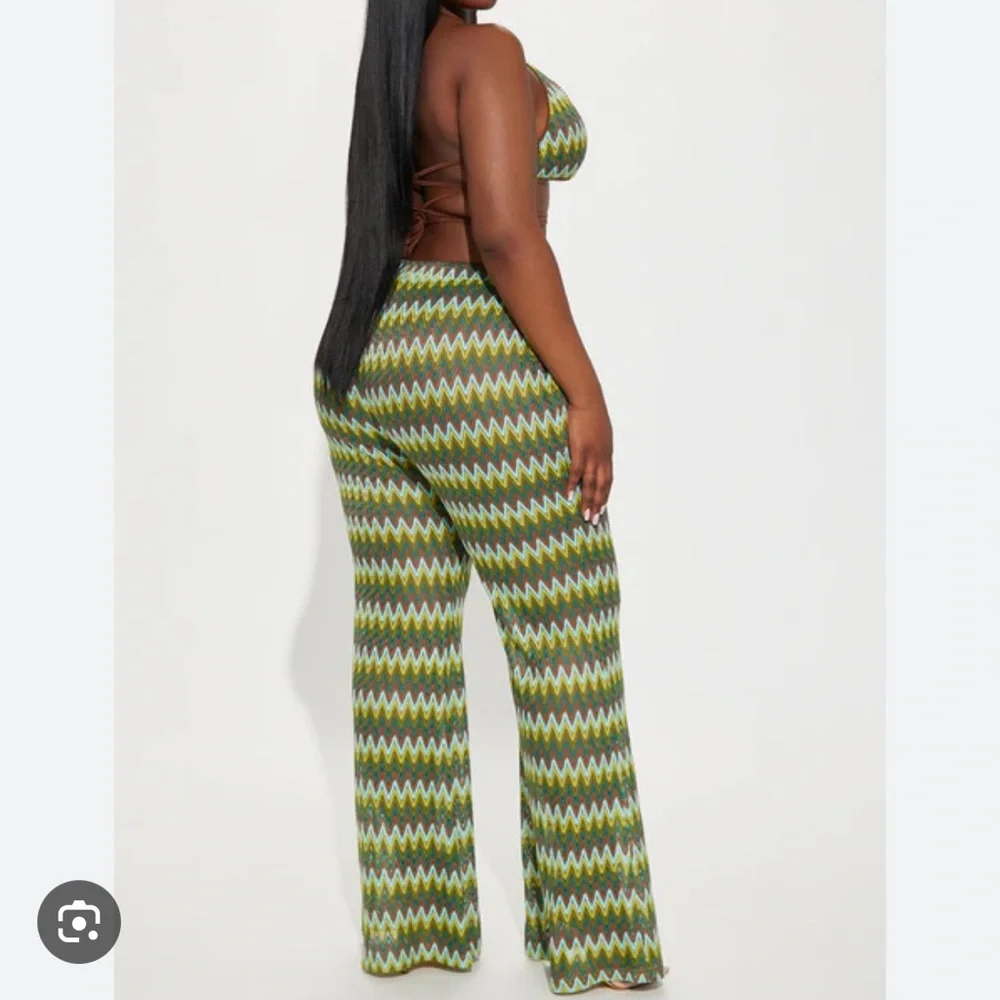 NEW never tried on ! 2 piece Crochet Wide Leg Pants - Green Combo - Picture 2 of 2